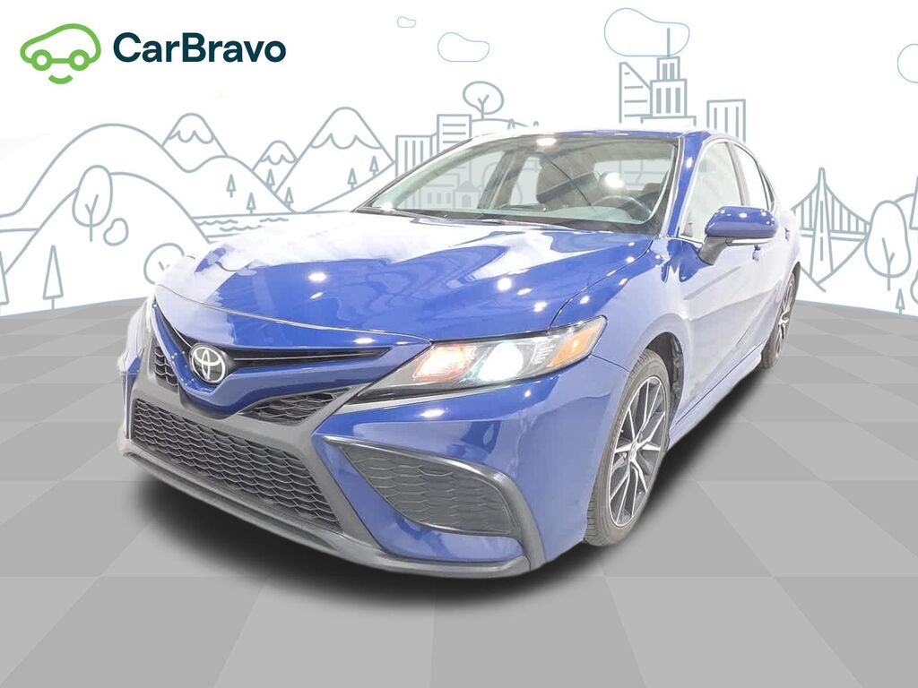2024 Toyota Camry SE — photo 1 of 6