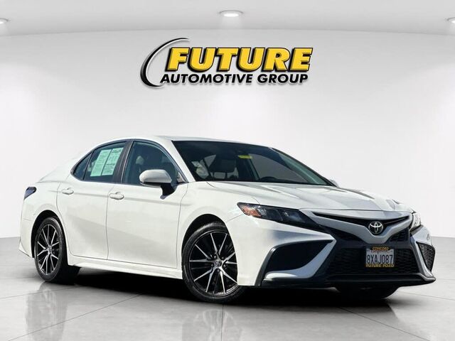 2021 Toyota Camry SE