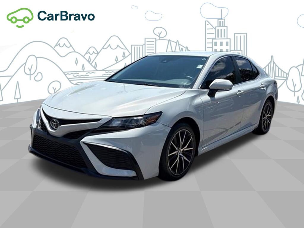 2023 Toyota Camry SE — photo 1 of 6