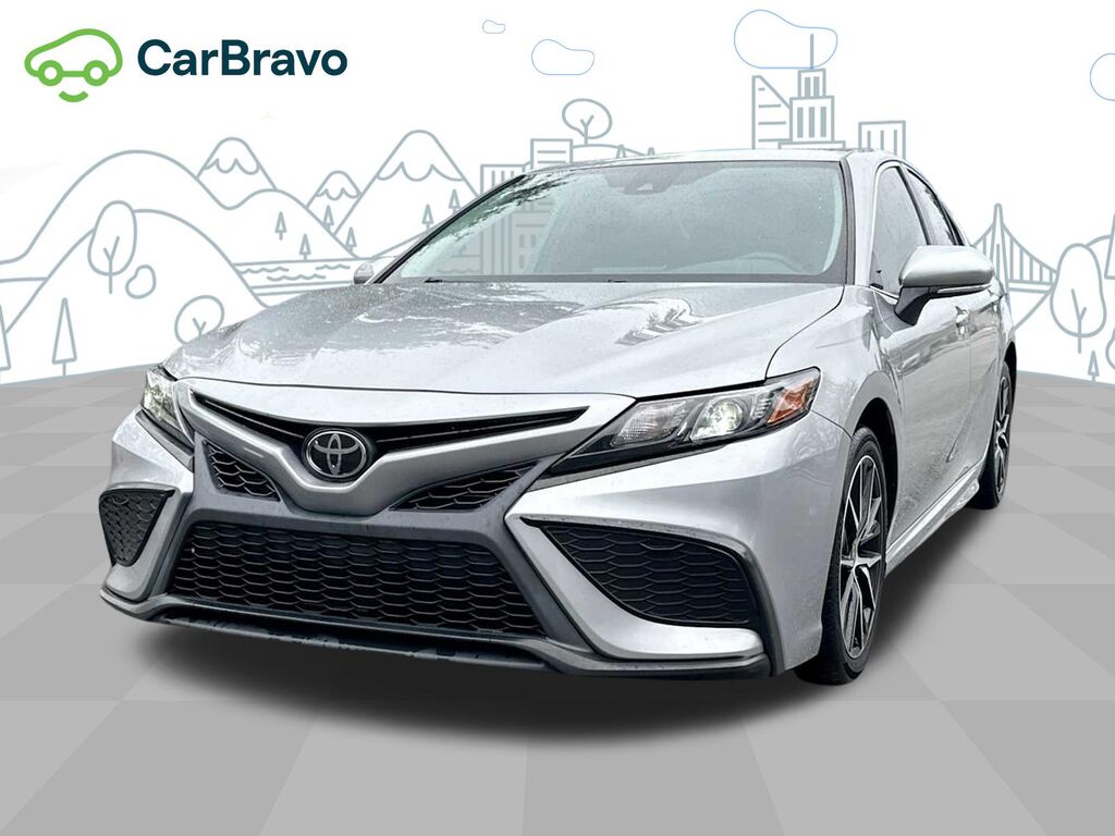 2024 Toyota Camry SE — photo 1 of 7