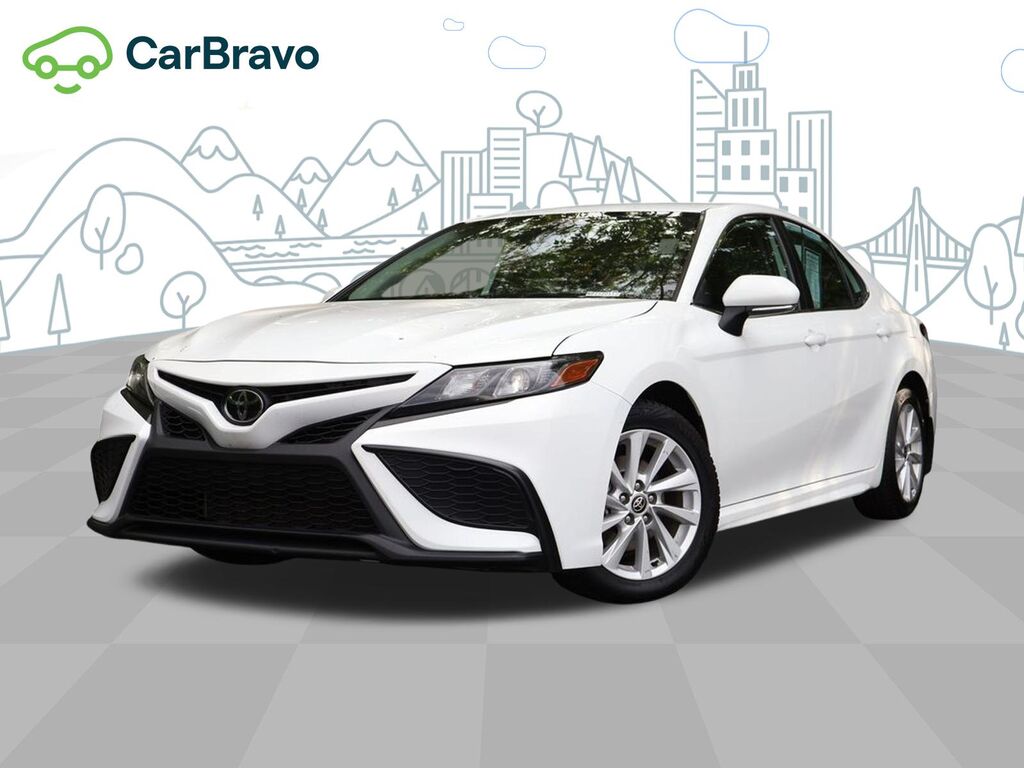 2024 Toyota Camry SE — photo 1 of 6
