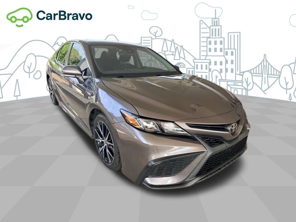 2021 Toyota Camry SE AWD — photo 1 of 7