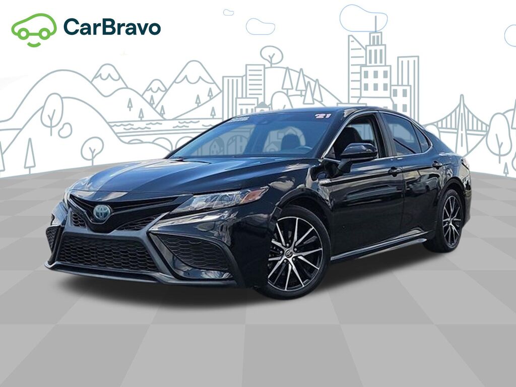 2021 Toyota Camry SE Hybrid — photo 1 of 7