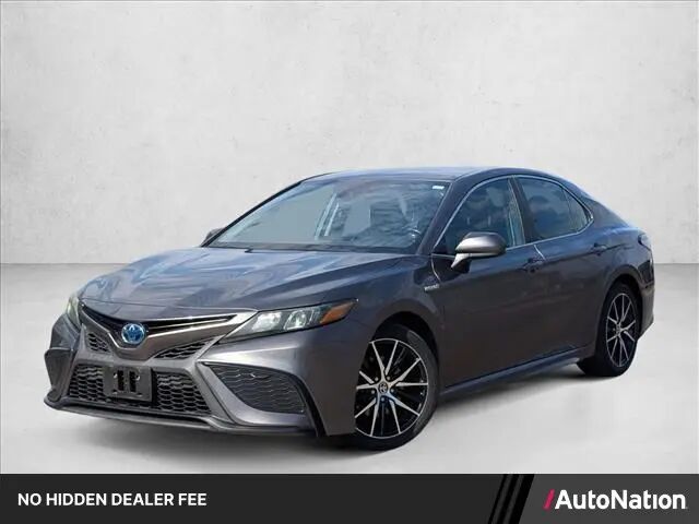 2021 Toyota Camry Hybrid SE