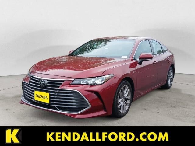 2022 Toyota Avalon XLE