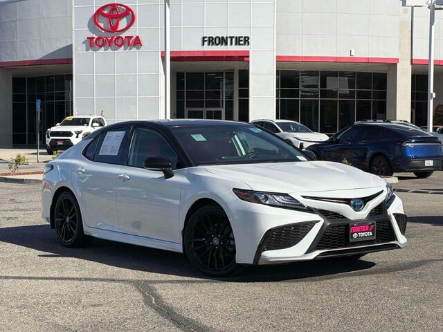 2022 Toyota Camry Hybrid XSE CVT (Natl)