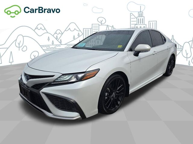 2022 Toyota Camry XSE Hybrid