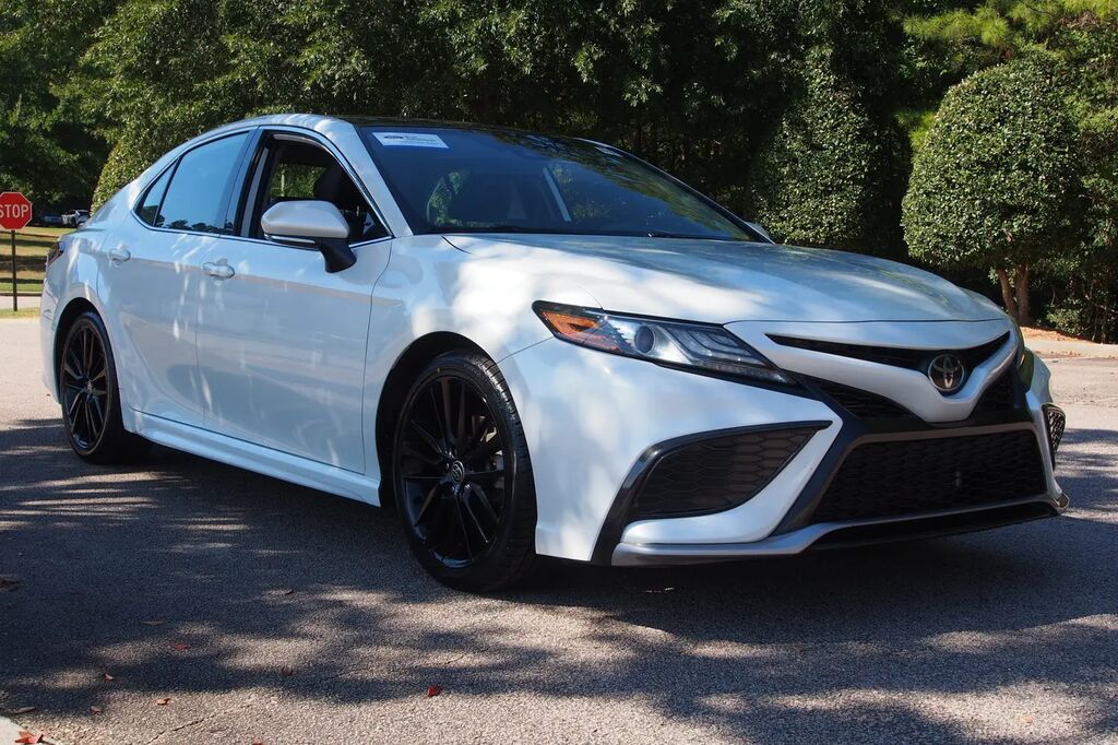 2022 Toyota Camry XSE — photo 1 of 13