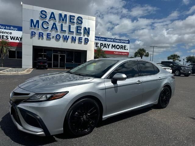 2022 Toyota Camry XSE — photo 1 of 13