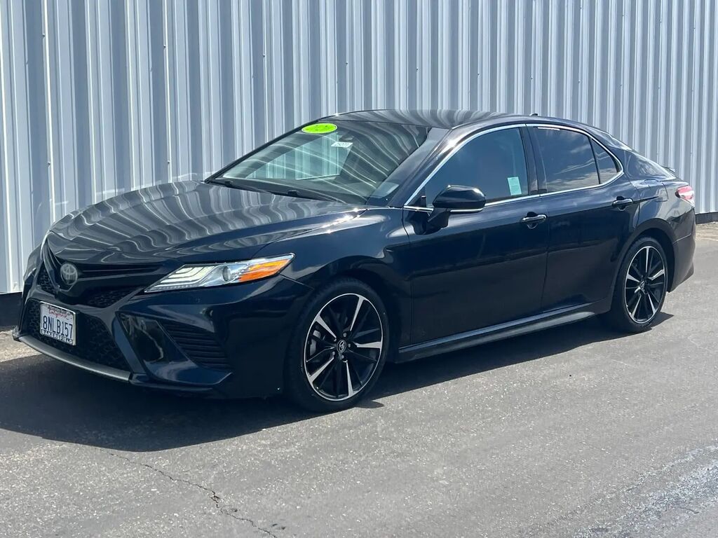 2020 Toyota Camry XSE — photo 1 of 13
