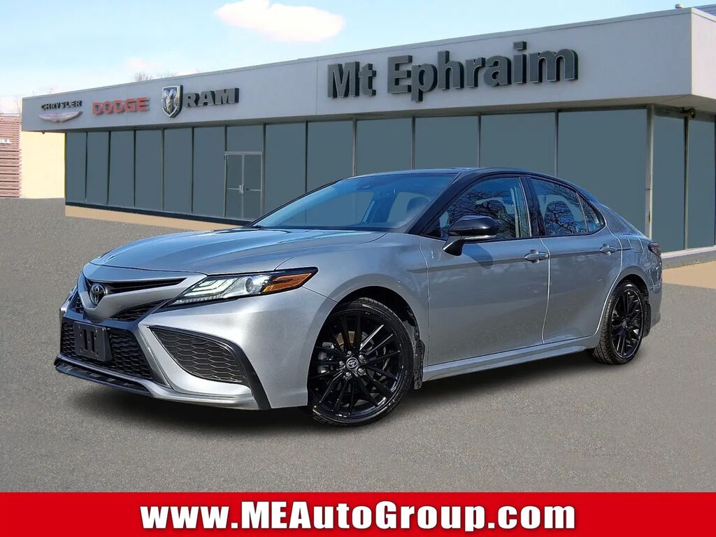 2021 Toyota Camry XSE — photo 1 of 13