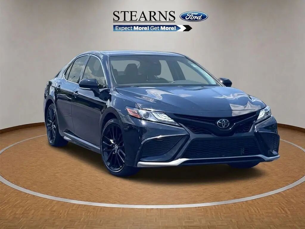 2024 Toyota Camry XSE — photo 1 of 13
