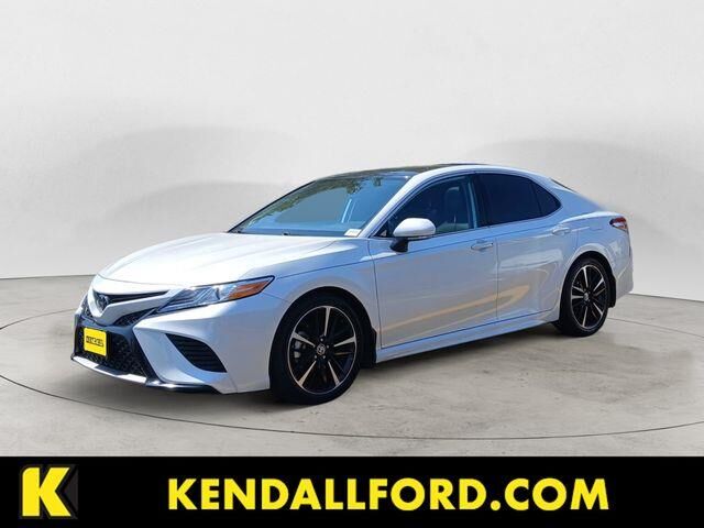 2020 Toyota Camry XSE