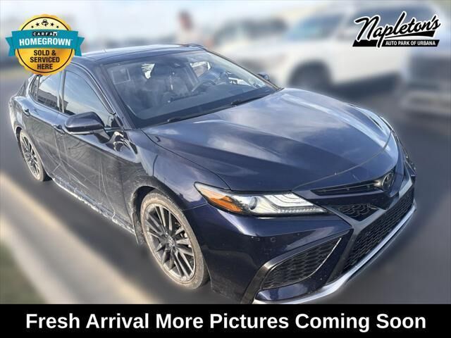 2022 Toyota Camry XSE — photo 1 of 6