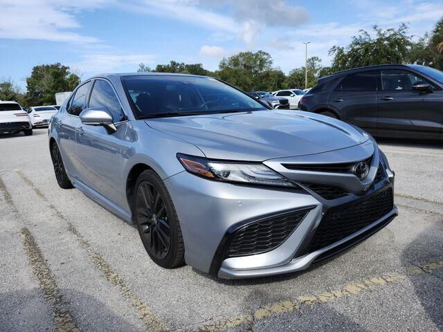 2022 Toyota Camry XSE V6 — photo 1 of 11