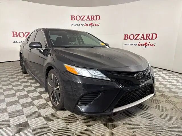 2020 Toyota Camry XSE V6 — photo 1 of 13