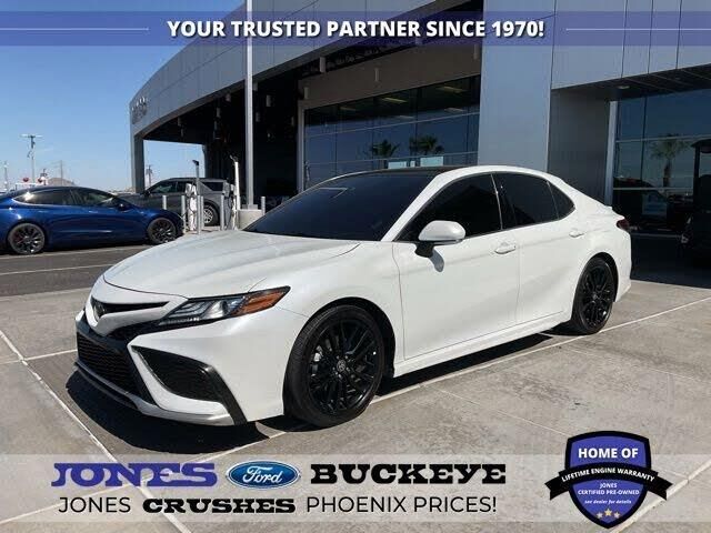 2023 Toyota Camry XSE V6 — photo 1 of 2
