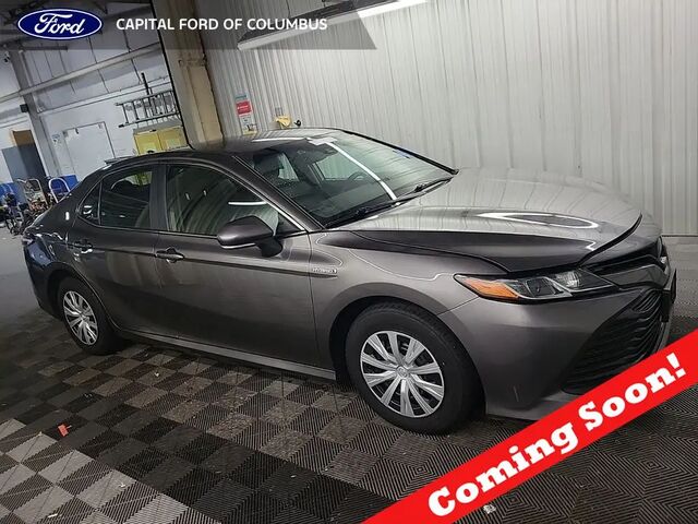 2020 Toyota Camry Hybrid LE