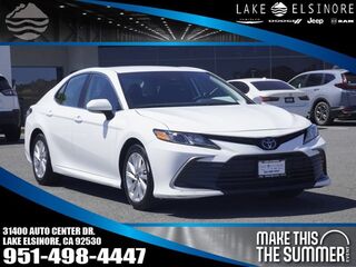 2023 Toyota Camry LE — photo 1 of 14