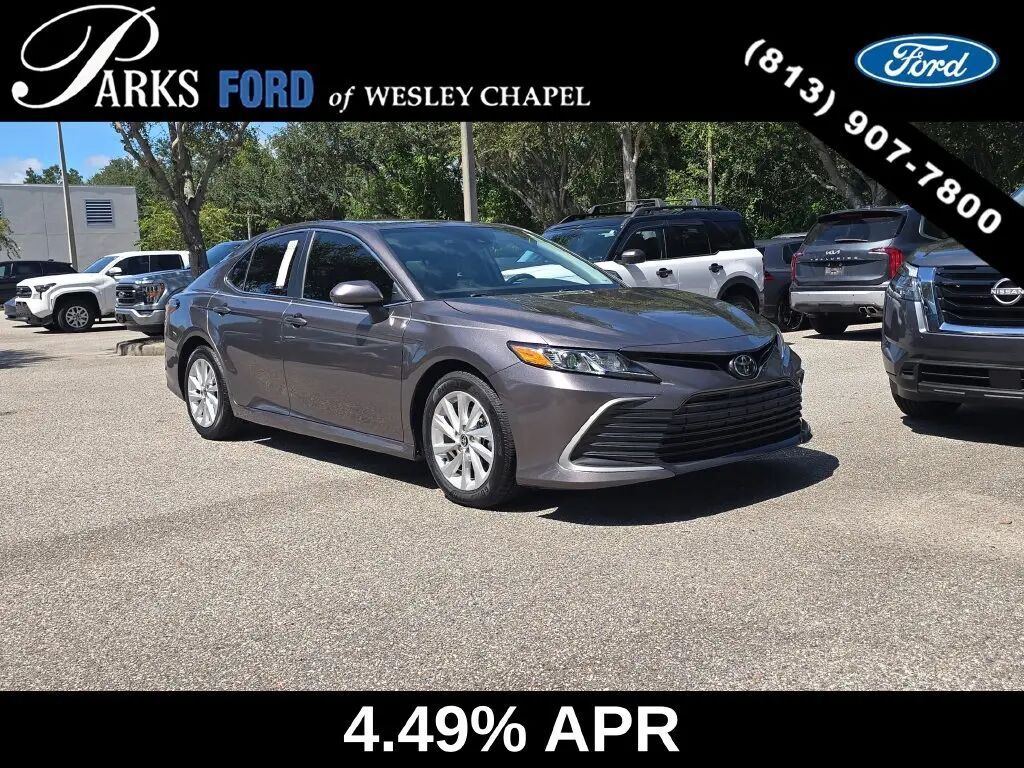 2024 Toyota Camry LE — photo 1 of 13