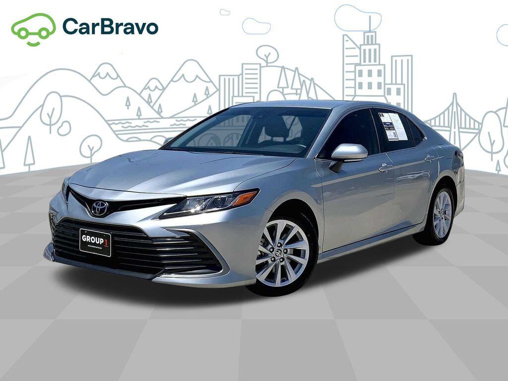 2024 Toyota Camry LE — photo 1 of 6