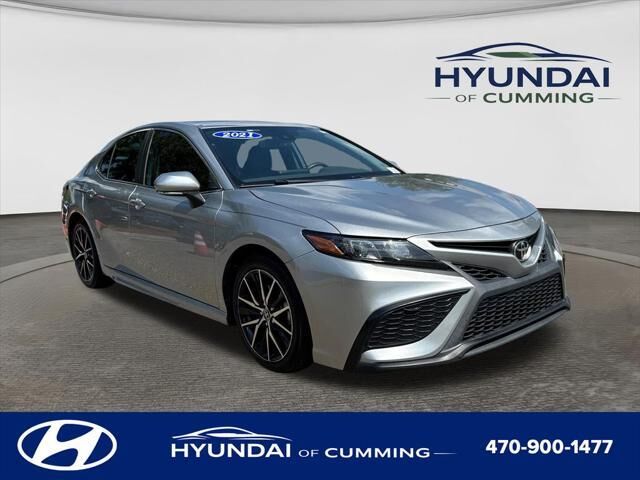 2021 Toyota Camry SE — photo 1 of 13
