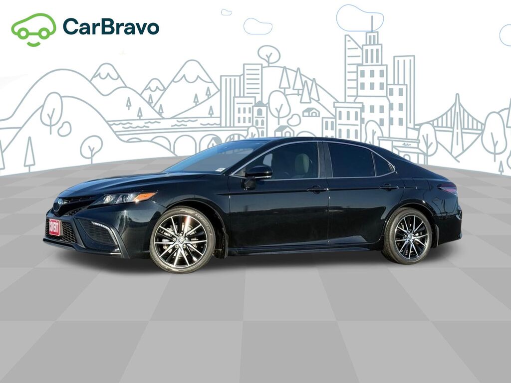 2024 Toyota Camry SE — photo 1 of 6