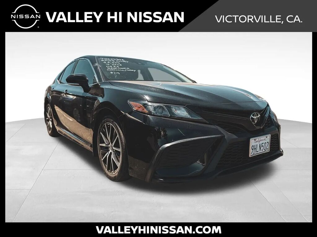 2023 Toyota Camry SE — photo 1 of 1