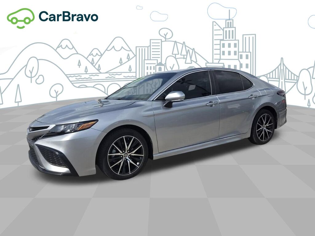 2024 Toyota Camry SE — photo 1 of 6