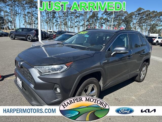2021 Toyota RAV4 Hybrid XLE Premium