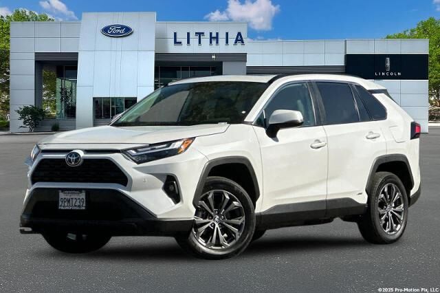 2024 Toyota RAV4 Hybrid XLE Premium