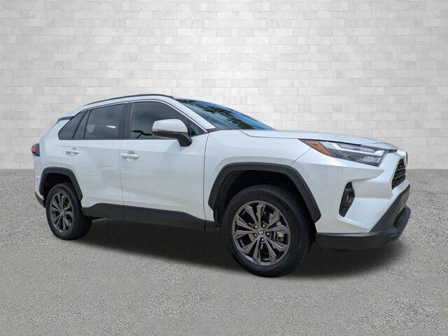 2023 Toyota RAV4 Hybrid XLE Premium