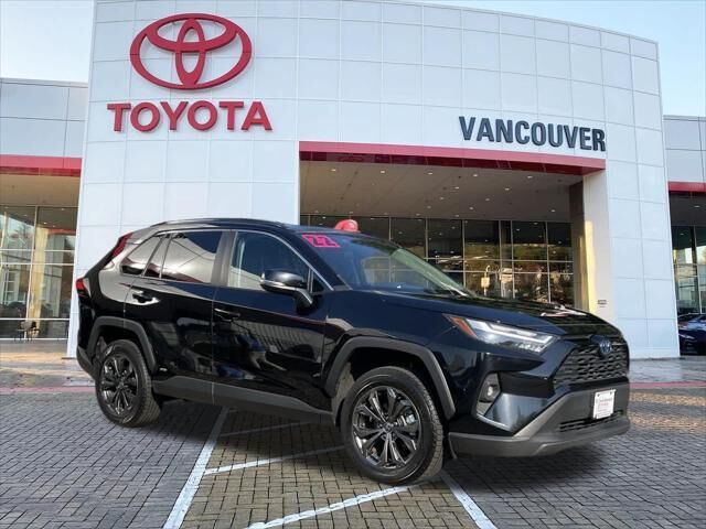 2022 Toyota RAV4 Hybrid XLE Premium — photo 1 of 13