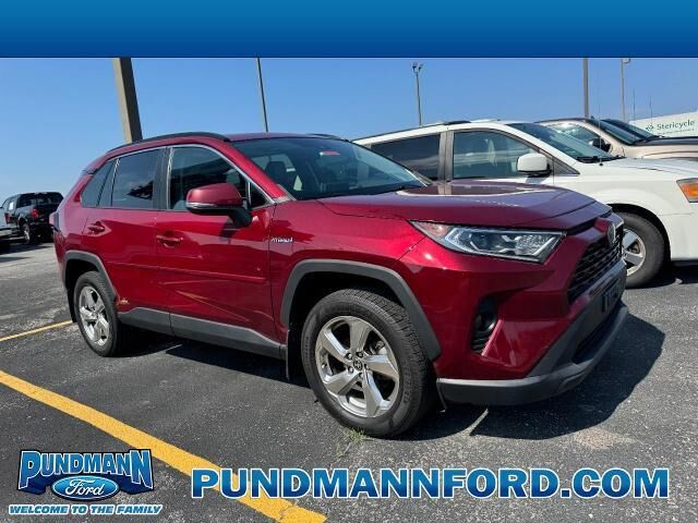 2021 Toyota RAV4 Hybrid XLE Premium