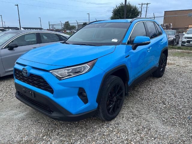 2021 Toyota RAV4 Hybrid XLE Premium