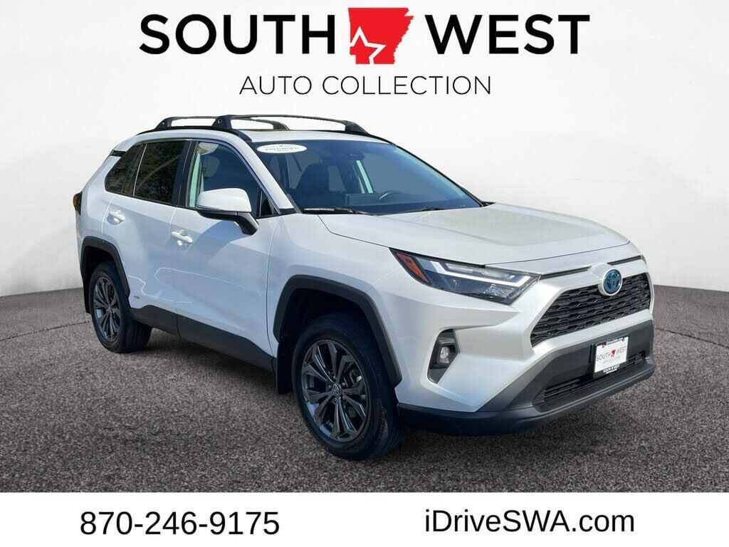 2023 Toyota RAV4 Hybrid XLE Premium — photo 1 of 1