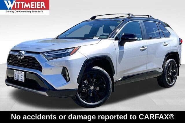2024 Toyota RAV4 Hybrid XSE — photo 1 of 26