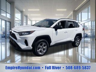 2022 Toyota RAV4 Hybrid LE