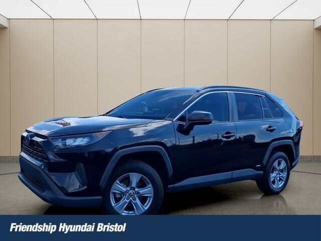 2022 Toyota RAV4 Hybrid LE