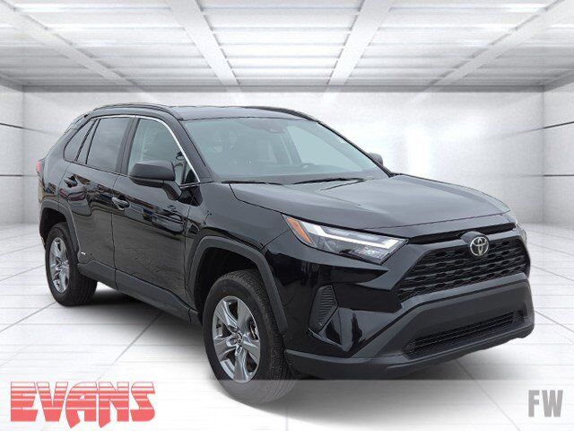 2025 Toyota RAV4 Hybrid LE