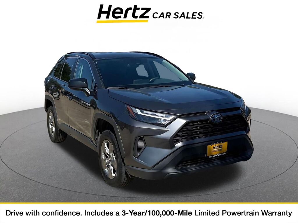 2024 Toyota RAV4 Hybrid LE — photo 1 of 1