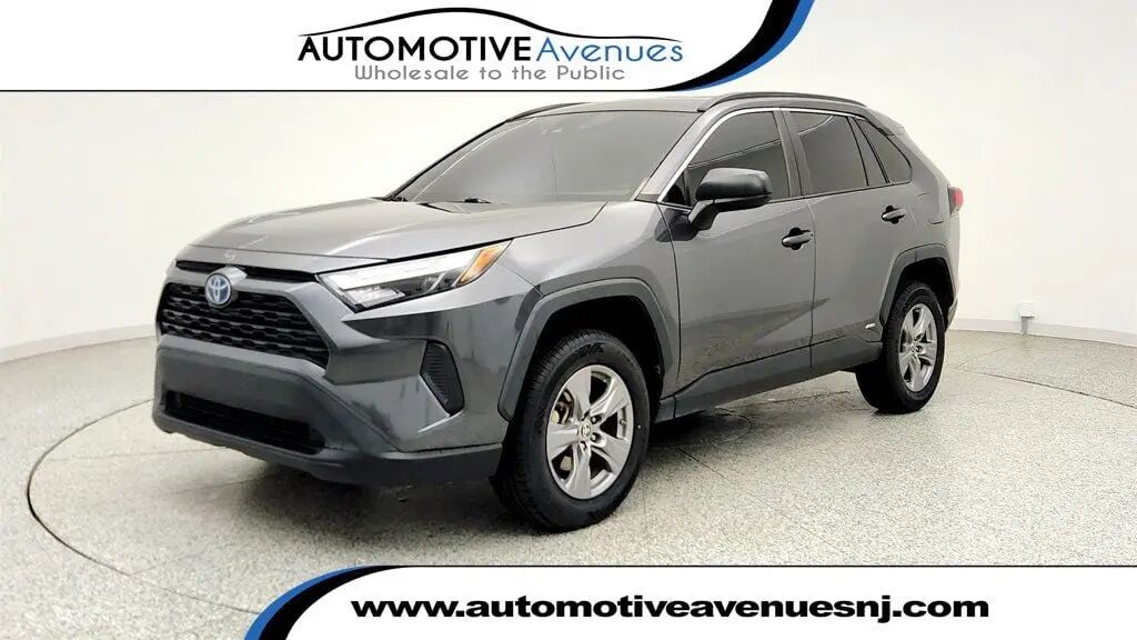 2023 Toyota RAV4 Hybrid LE — photo 1 of 26