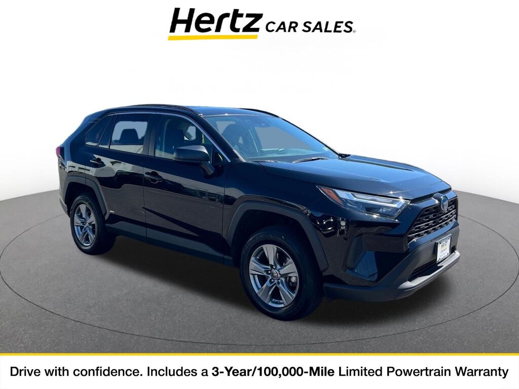 2024 Toyota RAV4 Hybrid LE — photo 1 of 1
