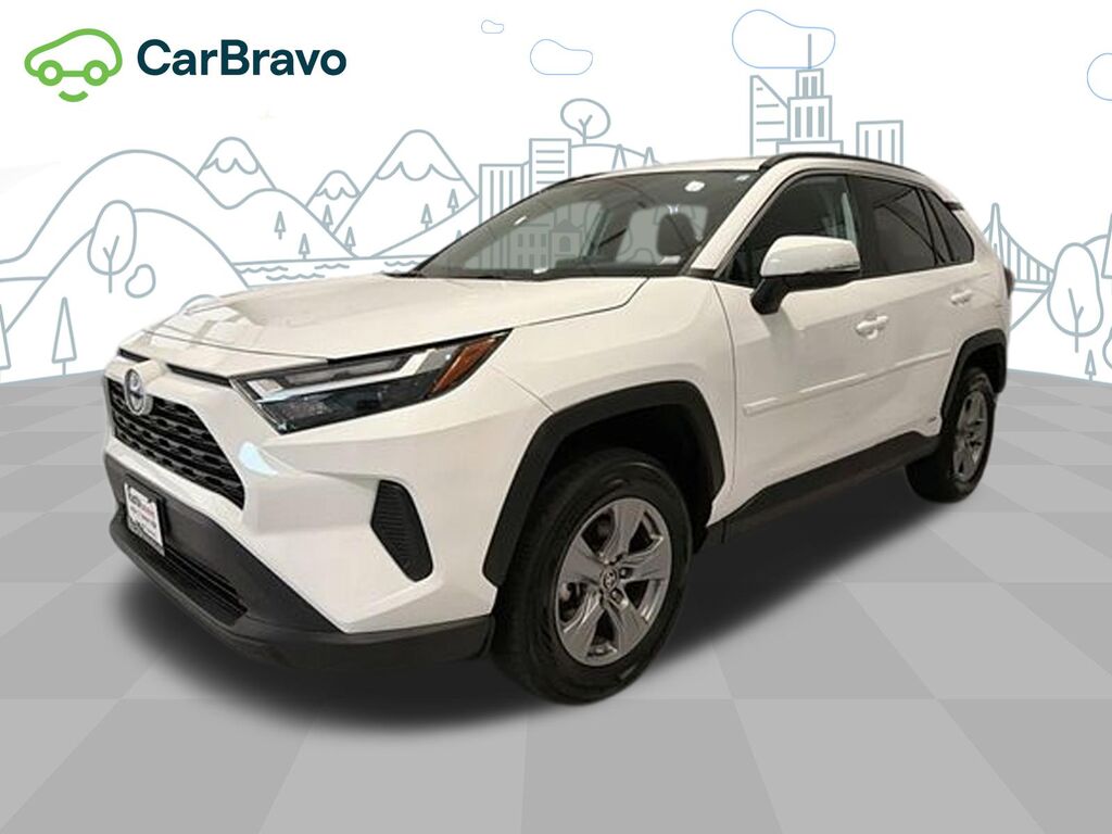 2024 Toyota RAV4 Hybrid LE — photo 1 of 7