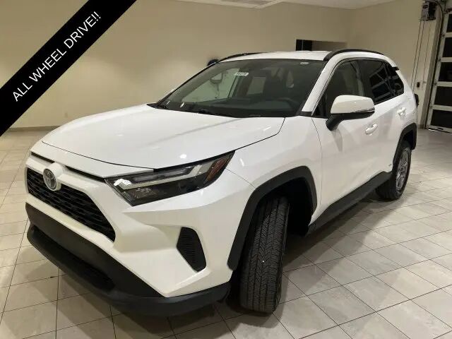 2023 Toyota RAV4 Hybrid LE