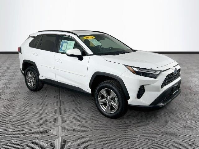 2024 Toyota RAV4 Hybrid LE