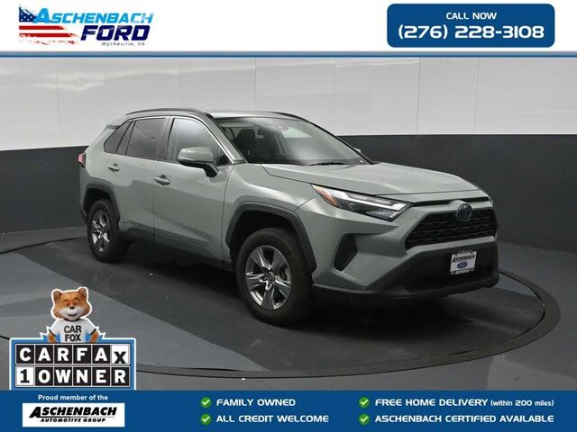 2022 Toyota RAV4 Hybrid XLE