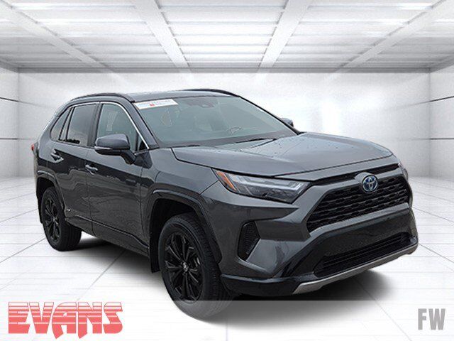 2023 Toyota RAV4 Hybrid SE