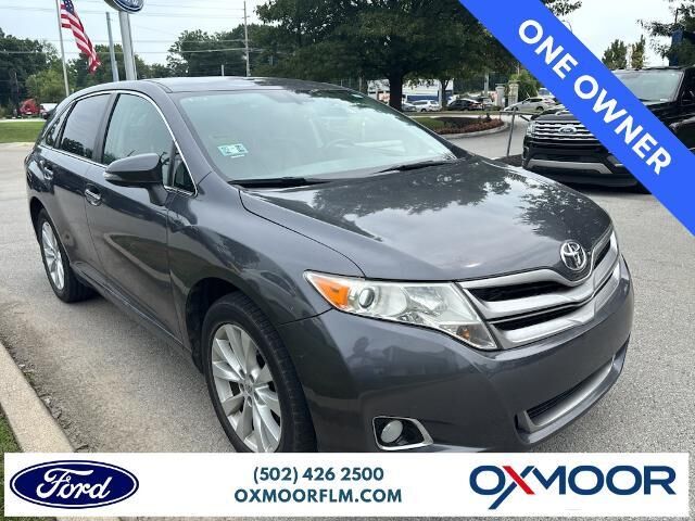 2013 Toyota Venza LE — photo 1 of 4