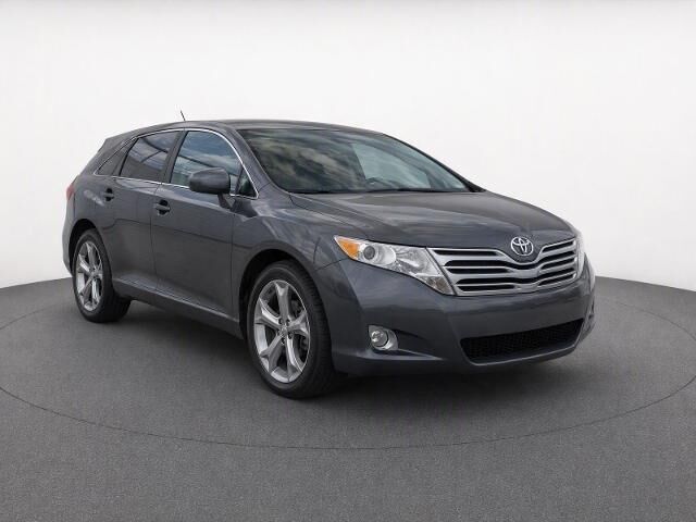 2011 Toyota Venza FWD V6 — photo 1 of 26